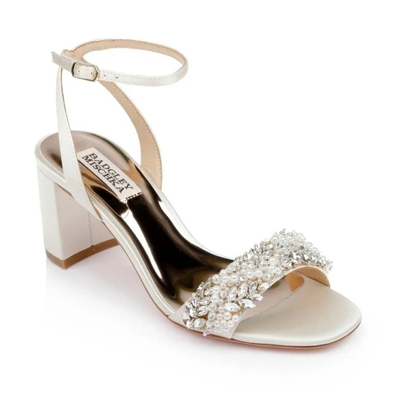 Badgley Mischka Shoes - ✨Host Pick✨ NWT | Badgley Mischka | Clara Embellished Strap Evening Shoe | Sz 6